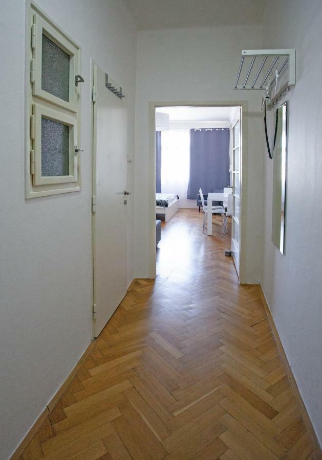 Casa Anna Apartment Opletalova Prague Exterior photo